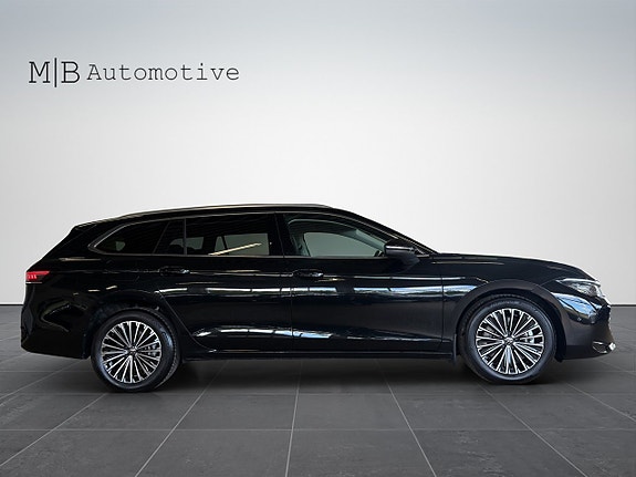 Volkswagen Passat 7 of 20