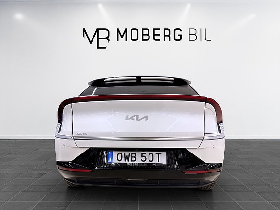 Kia EV6 7 of 16