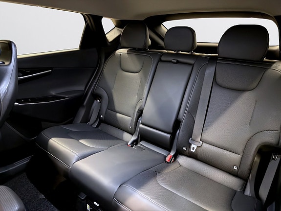 Kia EV6 10 of 16