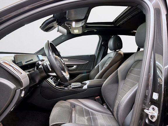 Mercedes-Benz EQC400 14 of 18