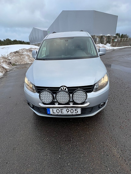 Volkswagen Caddy Maxi 2 of 5