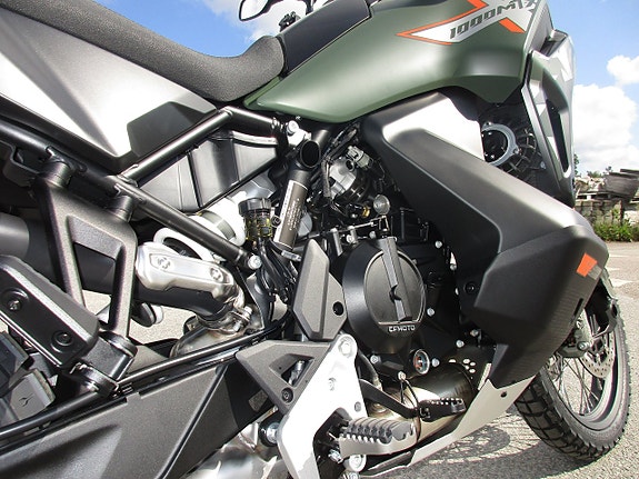 CFMOTO 1000 MT-X Low 6 of 7