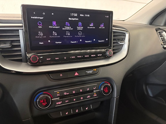Kia Ceed 15 of 17