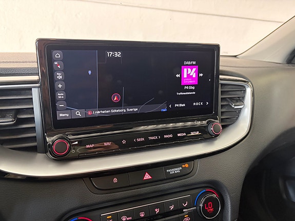 Kia Ceed 14 of 17