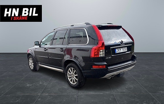 Volvo XC90 4 of 5
