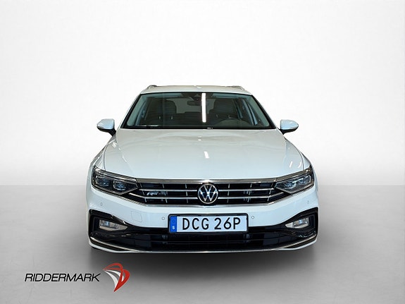 Volkswagen Passat 2 of 5