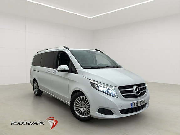 Mercedes-Benz V220 d 3 of 5