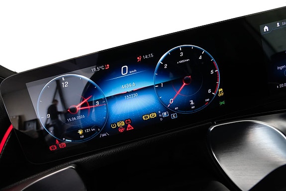 Mercedes-Benz GLB200 d 19 of 23