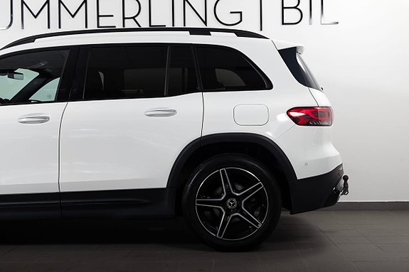 Mercedes-Benz GLB200 d 5 of 23