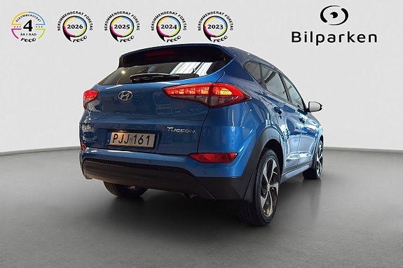 Hyundai Tucson 2 of 5