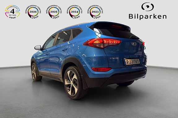 Hyundai Tucson 3 of 5
