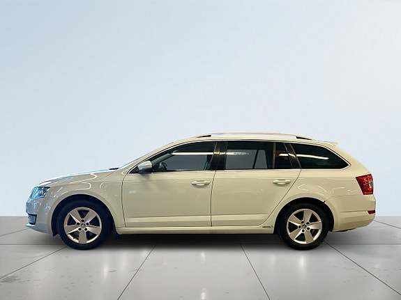 Skoda Octavia 4 of 5