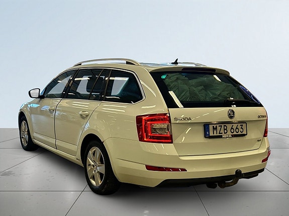 Skoda Octavia 5 of 5