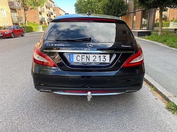 Mercedes-Benz CLS350 d 4 of 28