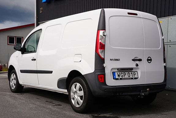 Nissan NV250 5 of 5