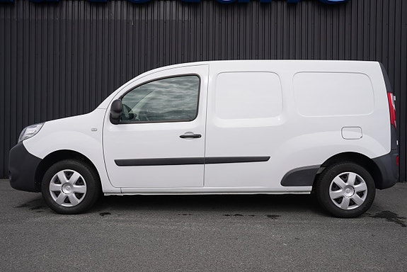 Nissan NV250 4 of 5