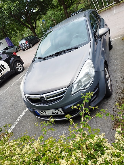 Opel Corsa 2 of 5