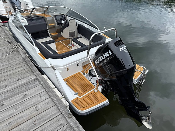 Finnmaster T6 | Suzuki DF200 | 2020 11 of 12