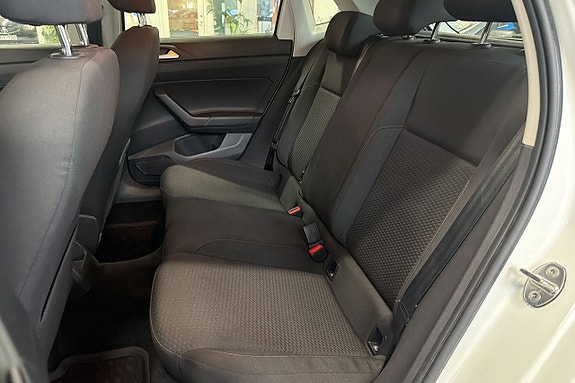 Volkswagen Polo 16 of 20