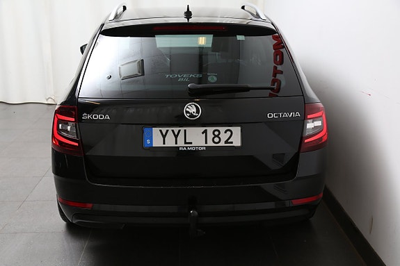 Skoda Octavia 6 of 27