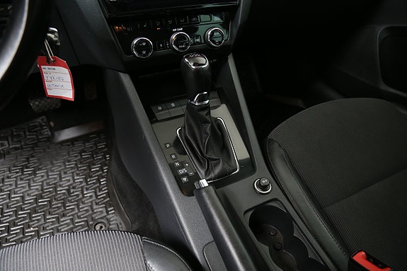 Skoda Octavia 16 of 27