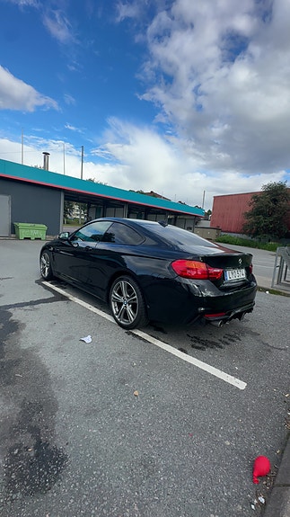 BMW 435d 2 of 5
