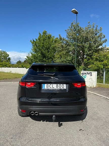 Jaguar F-PACE 5 of 10