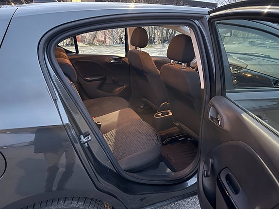 Opel Corsa 13 of 13