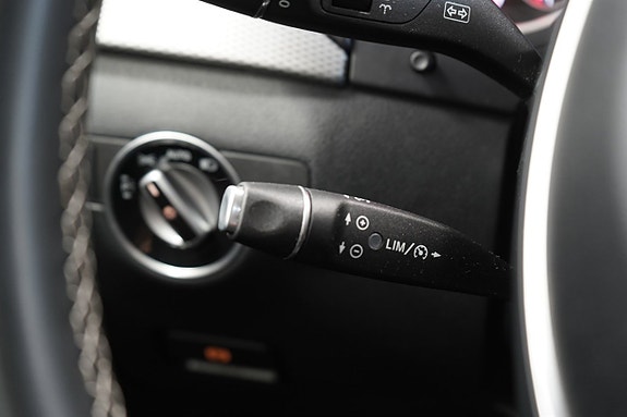 Mercedes-Benz B180 d 16 of 25