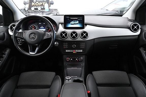 Mercedes-Benz B180 d 14 of 25