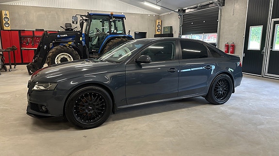 Audi A4 5 of 5