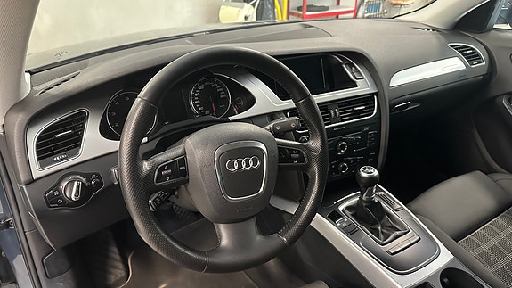 Audi A4 10 of 11