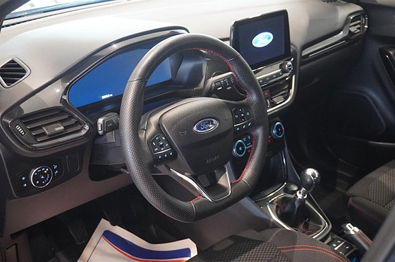 Ford Puma 2 of 12