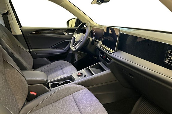 Volkswagen Tiguan 5 of 5