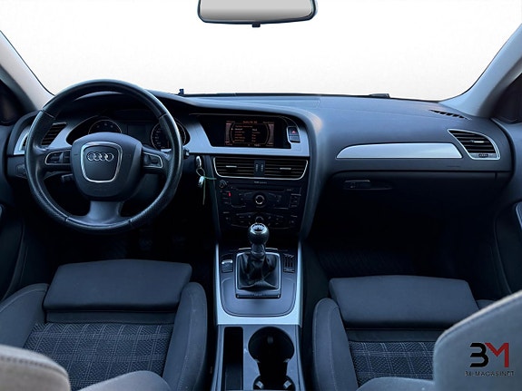 Audi A4 13 of 16