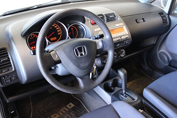 Honda Jazz 9 of 14