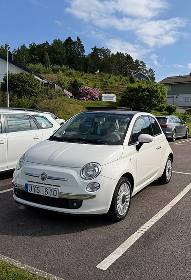 Fiat 500 2 of 5