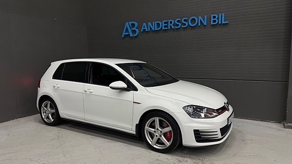 Volkswagen Golf I 4 of 5