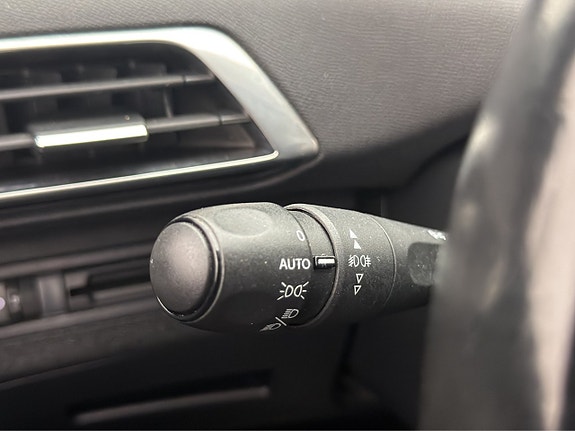 Peugeot 3008 15 of 30