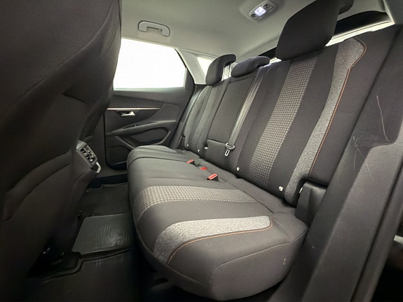 Peugeot 3008 28 of 30