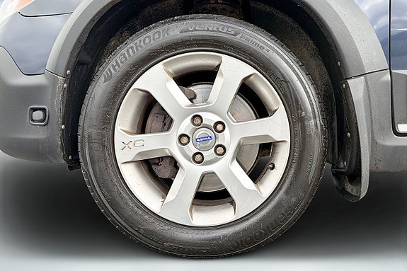 Volvo XC70 7 of 17