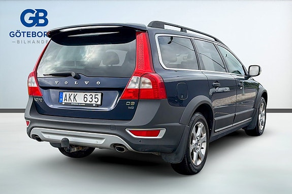 Volvo XC70 6 of 17