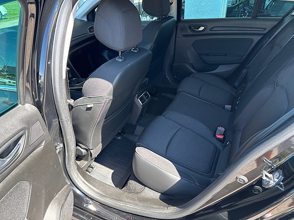 Renault Megane 6 of 15