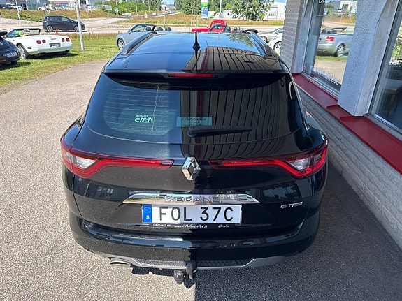 Renault Megane 15 of 15