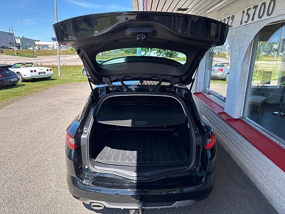 Renault Megane 10 of 15