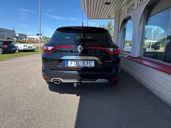 Renault Megane 9 of 15