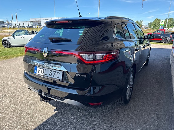 Renault Megane 13 of 15