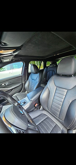 BMW 330d 14 of 17