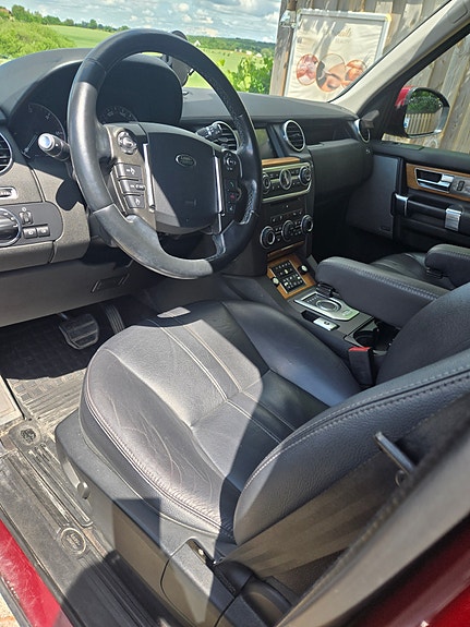 Land Rover Discovery 6 of 23