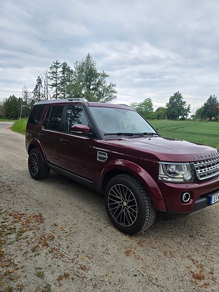 Land Rover Discovery 12 of 23